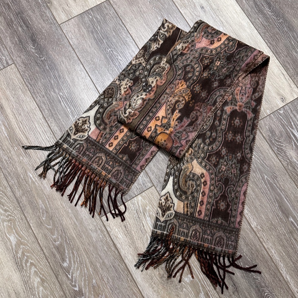 🧣unisex  Cozy Scarf  (15X65 inches) 🧣& V. Fraas  Cashmink 100% Acrylic